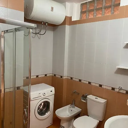 Daire Cactus Coastal: 3-bedroom Ii Avlonya